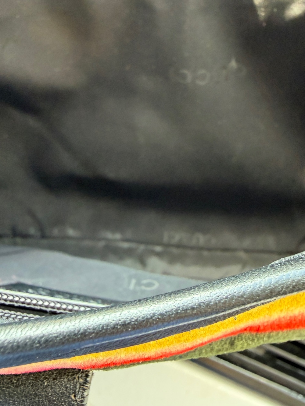Vintage Gucci One of a Kind Bag - Picture 8 of 9